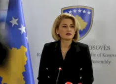 kusari-–-lila-thote-se-lirimi-i-tvsh-se-per-derivate-dhe-heqja-e-akcizes-nuk-mund-te-ndodhin