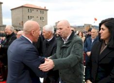 lladrovci-nderon-epopene-e-dukagjinit-dhe-fillimin-e-bombardimeve-te-nato-s