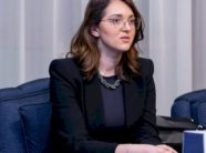 pdk-e-fajesoi-kurtin-per-situaten,-deputetja-e-vv’se:-po-duan-zgjedhje,-keshtu-demi-per-vendin-eshte-me-i-madh