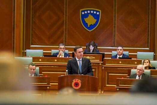 abdixhiku:-e-respektojme-aktgjykimin,-pergjegjesia-kryesore-mbetet-te-shumica-parlamentare