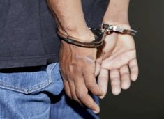 arrestohen-‘dileret’-e-ferizajt,-iu-gjenden-42-qese-me-marihuane