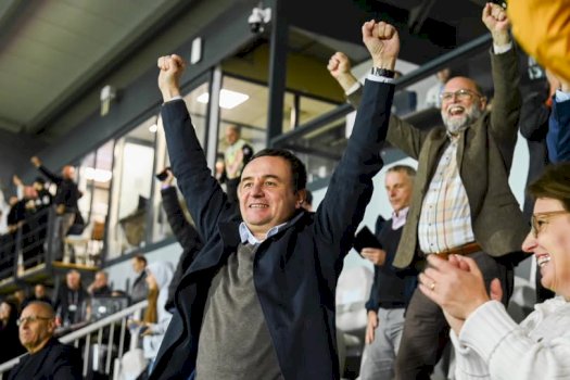 kurti-ndan-500-mije-euro-per-kombetaren-e-kosoves,-nese-e-mposht-sllovakine