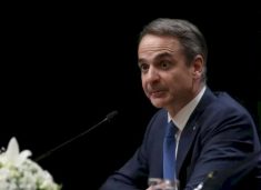 greqia-rrit-pagen-minimale-ne-920-euro