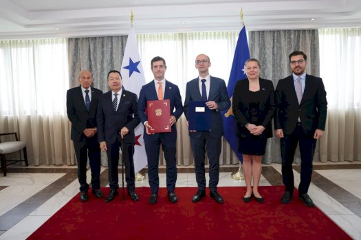 kosova-lidh-ujdi-me-panamane-per-heqjen-e-vizave-per-pasaportat-diplomatike-dhe-zyrtare