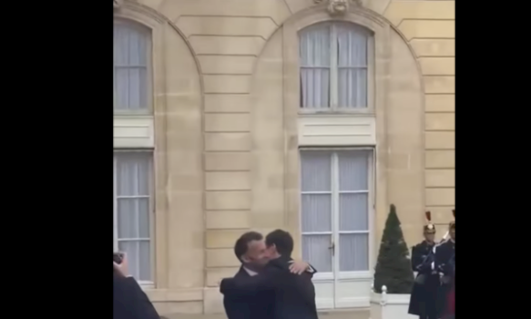 kurti-arrin-ne-pallatin-elysee,-merren-ne-gryke-me-macronin