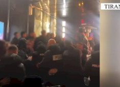 festa-me-kokaine-dhe-ekstazi,-momenti-kur-policia-futet-ne-klubet-e-nates-ne-tirane-dhe-arreston-11-persona