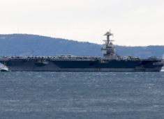 anija-luftarake-amerikane-ankorohet-ne-kroaci-per-riparime,-gati-200-marinare-moren-trajtim-mjekesor