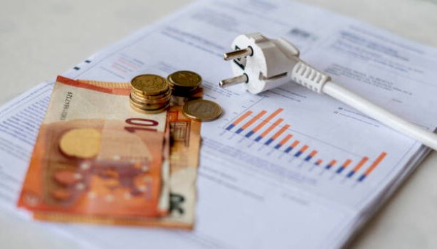 paralajmerimi-per-shtrenjtim-te-rrymes,-ekspertet:-rritja-prej-20%-do-te-ishte-deshtim-institucional,-rendohet-jeta-e-qytetareve