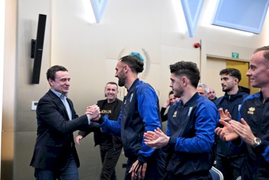 kurti-me-premtim-per-kosoven:-nese-fitoni-neser-ndaj-turqise,-edhe-1-milion-euro-te-tjera-per-kombetaren