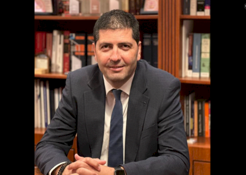 kerveshi:-perpjekja-per-drejtesi-pas-krimeve-te-luftes-vazhdon-edhe-pas-20-vitesh