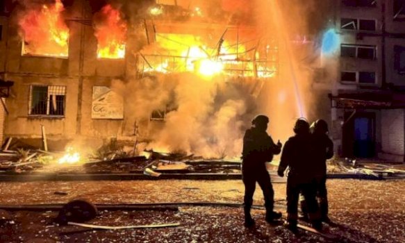 rusia-bombardon-rajonet-veriore-dhe-qendrore-te-ukraines,-2-te-vdekur-dhe-30-te-plagosur