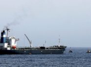 rriten-tensionet-ne-gjirin-persik,-tankeri-i-naftes-kuvajtiane-shenjestrohet-nga-nje-sulm-iranian