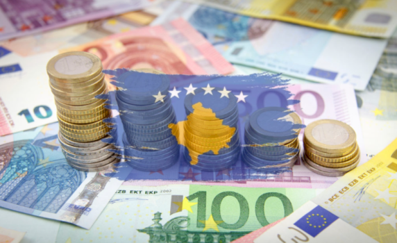 paga-e-13-te-per-sektorin-publik-e-diskriminon-ate-privat,-ekspertet:-ne-kete-kohe-krize-e-inflacioni-te-gjithe-qytetaret-kane-nevoje-per-ndihme