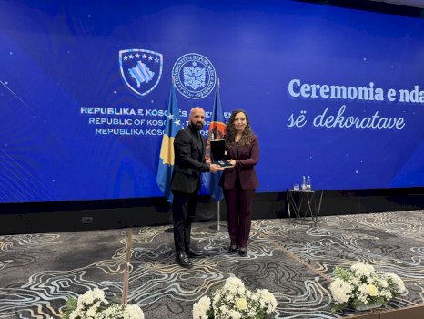 medalje-presidenciale-per-ansamblin-“gjilani”