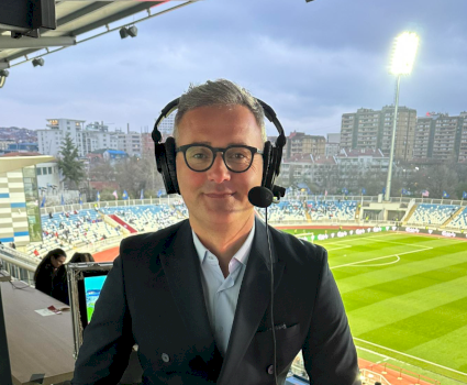 “s’do-te-doja-asgje-me-shume…”-emocionon-komentatori-qe-do-ta-komentoje-ndeshjen-kosove-turqi