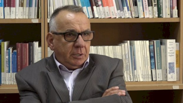 hasani:-presidenti-nuk-ka-kompetenca-ekzekutive,-ato-jane-vetem-zinxhirore