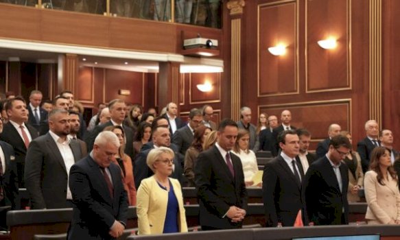 afati-kushtetues-po-afrohet,-deputeti-i-vv-se:-s’i-kemi-votat-per-presidentin