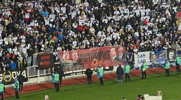 momenti-epik-ne-“fadil-vokrri”:-“dardanet”-rikthyen-thacin,-veselin,-krasniqin-e-selimin-ne-stadium-me-nje-superkoreografi