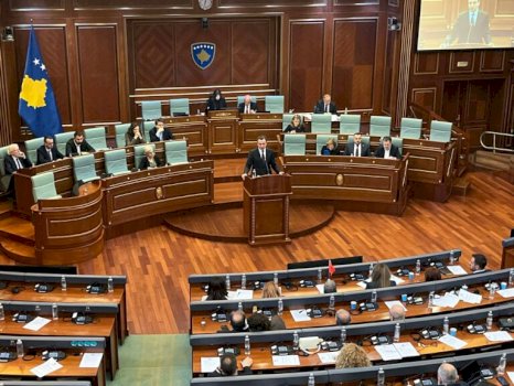 kryeministri-kurti-tenton-te-sulmoje-mediat-me-“raportimet-per-financime-me-thase-parash”