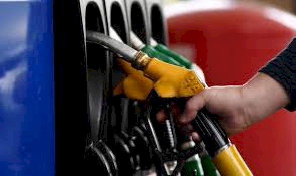 Çmime rekord të karburantit në Gjermani, një litër naftë në disa pompa arrin deri në 3 euro