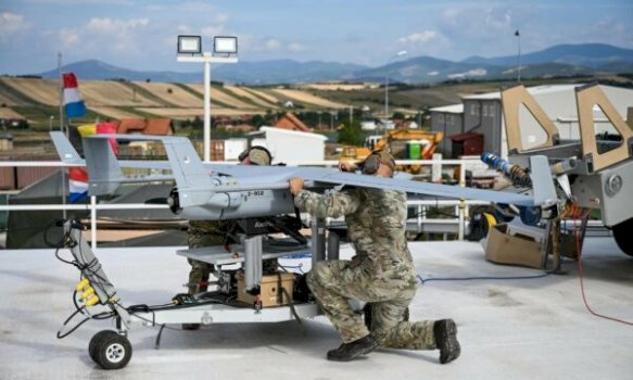 kfor-njofton-se-njesia-ushtarake-e-beneluksit-per-inteligjence-kryen-misionin-1-vjecar-ne-kosove,-operuan-me-dronin-“x-300-integrator”