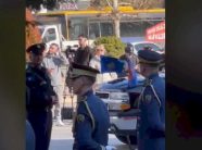 qytetaret-dalin-ta-pershendesin-vjosa-osmanin-pasi-dorezoi-detyren-e-presidentes