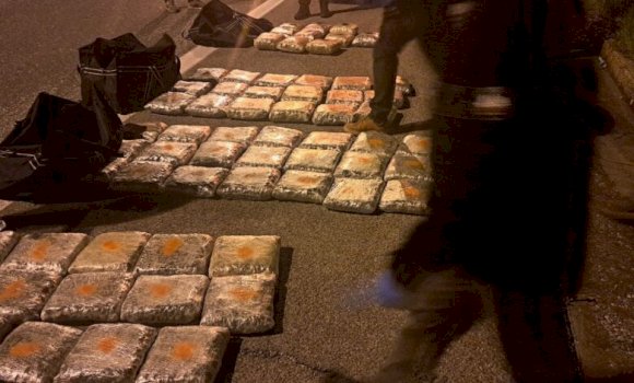 kapen-65-kilograme-droge-ne-maqedonine-e-veriut,-arrestohen-dy-persona