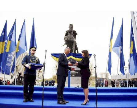 ganimete-musliu:-me-dinjitoz-ishte-largimi-i-thacit-nga-presidenca-per-t’u-perballur-me-drejtesine-sesa-kthimi-i-osmanit-ne-shtepi