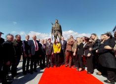 perkujtohen-deshmoret-e-fshatrave-smire-dhe-lubishte-ne-viti