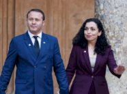 prindon-sadriu-per-vjosa-osmanin:-emri-yt-eshte-marke-dhe-brend-i-njohur-ne-te-gjitha-kontinentet