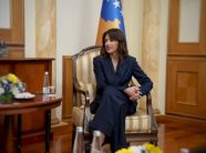 haxhiu-thote-se-eshte-e-hapur-per-te-ndihmuar-per-ceshtjen-e-presidentit-“nese-mundet”