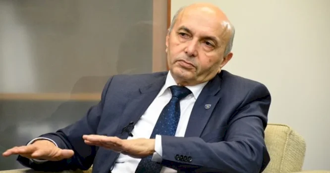 mustafa:-figuren-e-presidentit-veshtire-ta-gdhendim-si-skulptor,-por-nese-vv-e-merr-edhe-kete-post,-kthehemi-ne-shtet-njepartiak