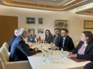 avokatet-e-popullit-te-kosoves-dhe-shqiperise-takojne-kryetarin-e-gjykates-kushtetuese