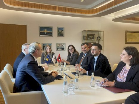 avokatet-e-popullit-te-kosoves-dhe-shqiperise-takojne-kryetarin-e-gjykates-kushtetuese