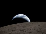 shtepia-e-bardhe-publikon-foton-e-shkrepur-nga-orion-qe-tregon-token-nga-perspektiva-e-henes:-njerezimi,-nga-ana-tjeter