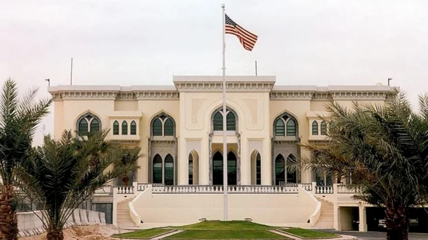 ambasada-amerikane-ne-bahrein-u-rekomandon-amerikaneve-te-strehohen