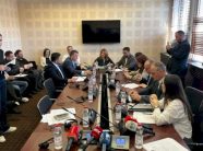 komisioni-per-te-drejtat-e-njeriut-shpall-konkursin-per-avokatin-e-popullit