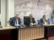 trashegimia-e-adem-demacit-vleresohet-si-pasuri-unike-kombetare-ne-90-vjetorin-e-lindjes