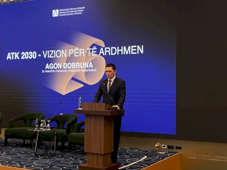 agron-dobruna-emerohet-zevendesminister-i-pare-ne-ministrine-e-punes,-familjes-dhe-vlerat-e-luftes-clirimtare