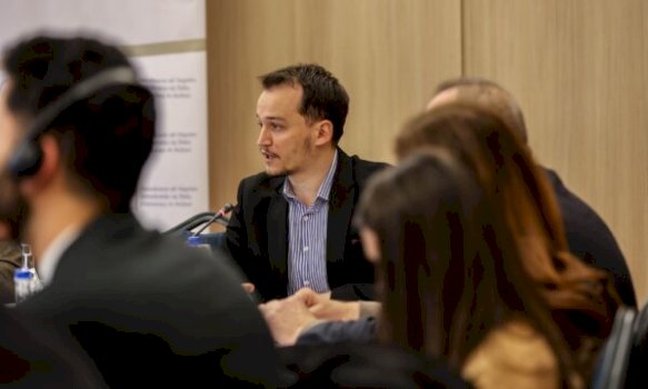 cakolli:-osmani-beri-shkelje,-ceshtja-mund-te-perfundoje-ne-kushtetuese,-me-haxhiun-situata-mund-te-komplikohet