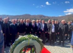 ​koshare-bashkon-kreret-shteterore-e-politike-per-homazhe