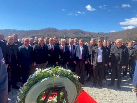 ​koshare-bashkon-kreret-shteterore-e-politike-per-homazhe