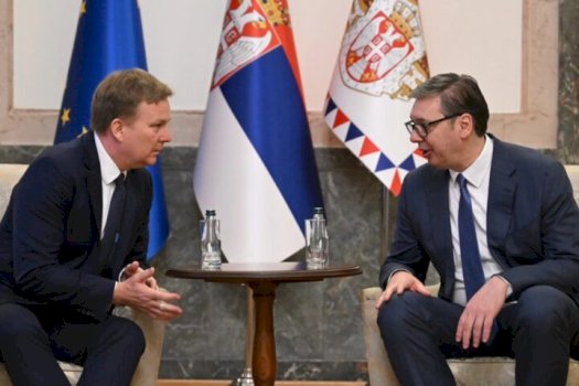 vuciq-takohet-me-sorensenin,-flasin-per-dialogun-kosove-serbi