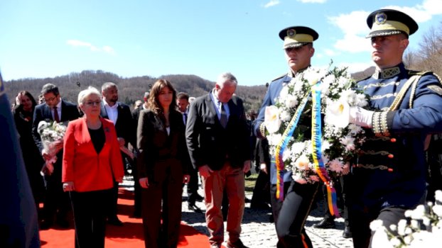 haxhiu-ben-homazhe-ne-koshare