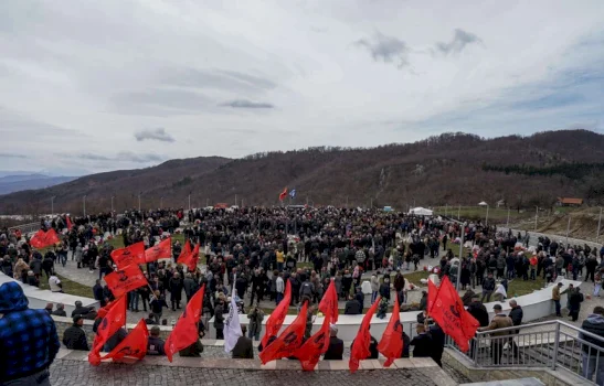 la-gjermanine-per-luften-ne-kosove,-rrefimi-prekes-i-nenes-se-zeki-sylemajes:-“nane,-a-ma-ben-hallall”