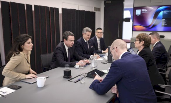 kurti-ne-londer-takon-kreun-e-berzh-it,-diskutohet-per-projekte-infrastrukturore-dhe-mbeshtetje-per-sektorin-privat