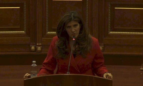 “jane-te-palexueshem”,-musliu-ben-thirrje-per-rinovimin-urgjent-te-emrave-te-deshmoreve-te-koshares