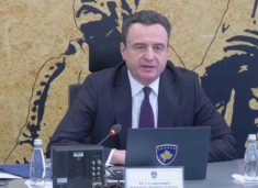 kurti-e-mbledh-“online”-qeverine,-nje-nga-vendimet-ndarja-e-parave-per-te-shlyer-borxhe-te-vitit-te-kaluar