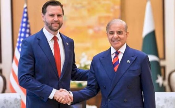 sinjale-pozitive-nga-islambadi,-zyrtaret-e-shba-takohen-balle-per-balle-me-iranianet,-raundi-i-pare-zgjat-me-pak-se-dy-ore