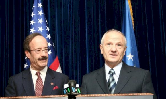 ish-presidenti-sjediu-per-engel:-personalitet-i-rralle-e-i-paperseritshem,-i-falemi-perjete-angazhimit-te-tij